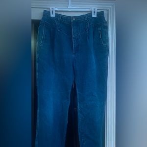 Women’s Rockies Jeans Size “15/16”